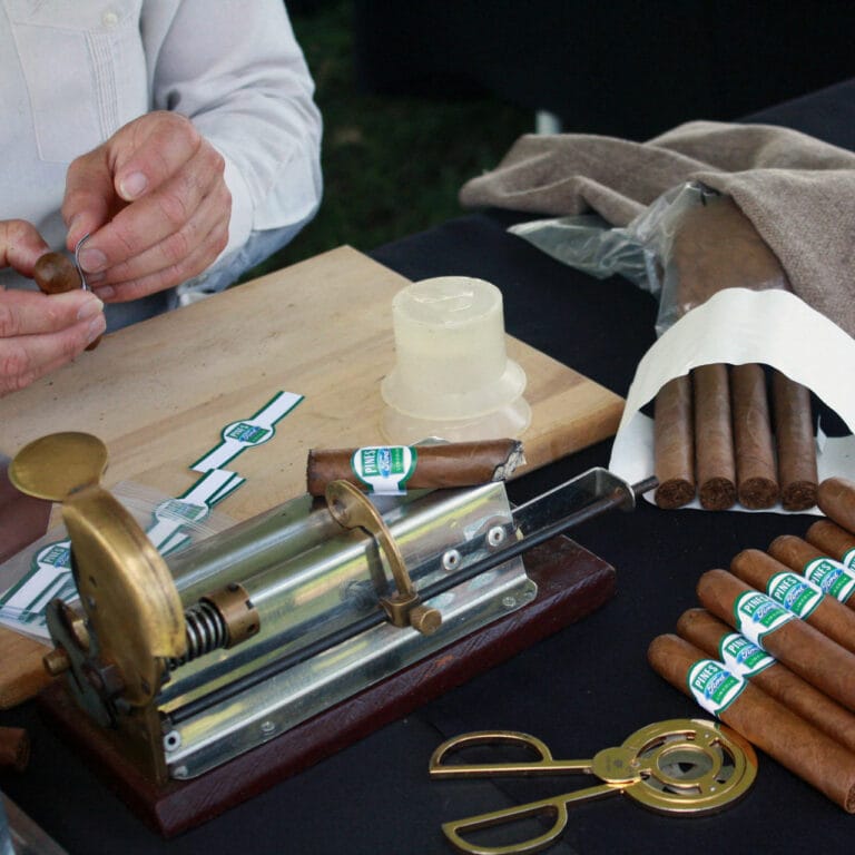 How to Redistribute Wholesale Cigars