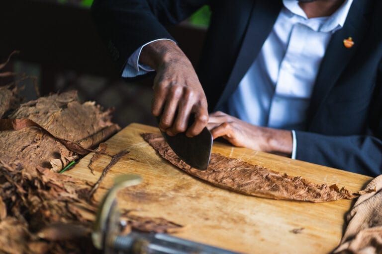 Crafting Excellence- The Art of Custom Cigars