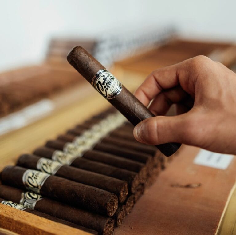 What is a Cigar Membership vs Cigar Subscription