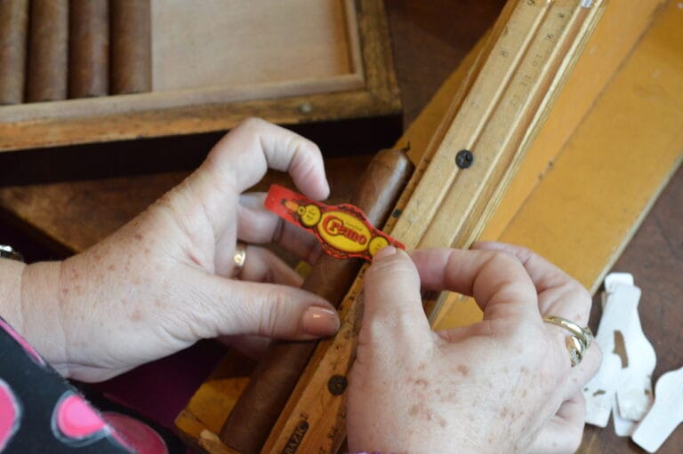 Custom Cigars: A Step-by-Step Guide